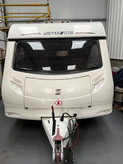Sprite 2011 Finesse 2 / 2 Berth End Kitchen with Motor Mover * NOW SOLD / SOLD * Sprite 2011 Finesse 2 / 2 Berth End Kitchen with Motor Mover * NOW SOLD / SOLD *