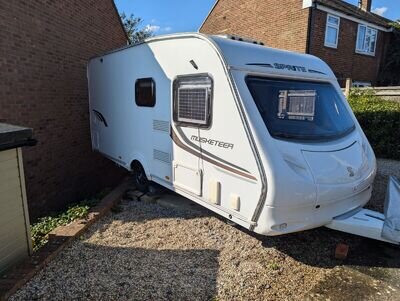 Sprite Musketeer caravan 5 berth Sprite Musketeer caravan 5 berth