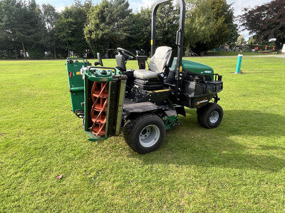 Ransomes Parkway Ride on Lawn Mower Ransomes Parkway Ride on Lawn Mower