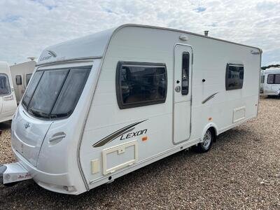2010 Lunar Lexon se Fixed bed end washroom caravan 2010 Lunar Lexon se Fixed bed end washroom caravan