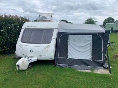 Swift Archway 4 berth touring caravan 2008 Swift Archway 4 berth touring caravan 2008