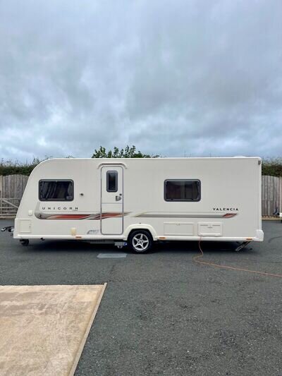 2012 BAILEY UNICORN VALENCIA FIXED BED 4-BERTH MOTOR MOVER IMMACULATE 2012 BAILEY UNICORN VALENCIA FIXED BED 4-BERTH MOTOR MOVER IMMACULATE