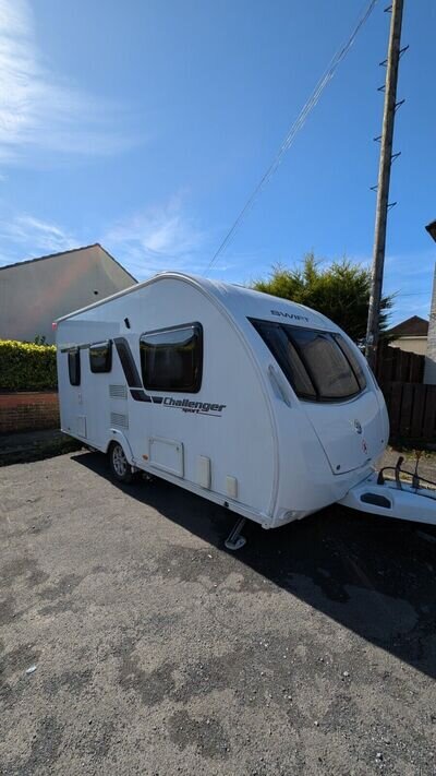 Swift Challenger Sport 442 2012 end washroom with motormover and accessories Swift Challenger Sport 442 2012 end washroom with motormover and accessories