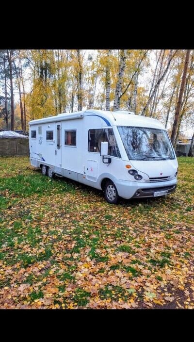 6 berth Fiat Ducato 2800cc TD Burstner 821 Elegance Twin Axle Motorhome.