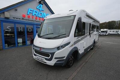 Roller Team Pegaso 745 FIAT 9 SPEED 4 BERTH 4 TRAVEL SEAT MOTORHOME
