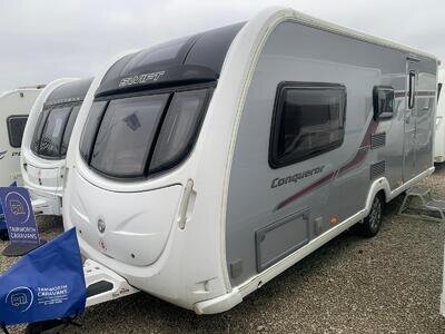 SWIFT CONQUEROR 530 - 4 BERTH CARAVAN WITH END WASHROOM + MOTORMOVER SWIFT CONQUEROR 530 - 4 BERTH CARAVAN WITH END WASHROOM + MOTORMOVER