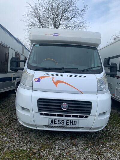 FIAT MOOVEO 608 with fixed double bed