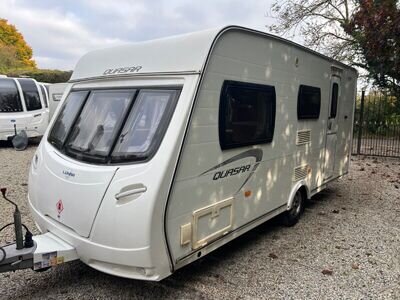 Lunar Quasar 494 lightweight 4 berth Caravan Lunar Quasar 494 lightweight 4 berth Caravan