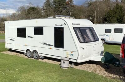 2008 Elddis Crusader Super Cyclone 4-Berth Twin-Axle Caravan, With Motor Movers 2008 Elddis Crusader Super Cyclone 4-Berth Twin-Axle Caravan, With Motor Movers
