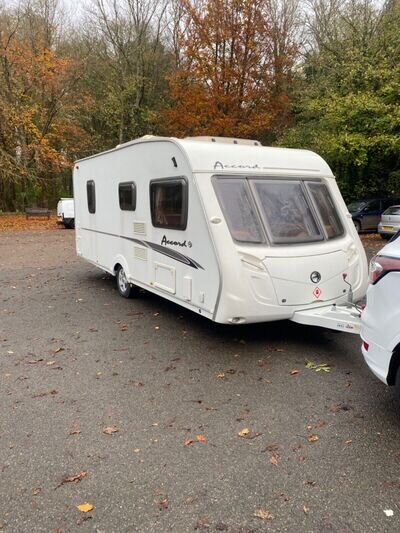 SWIFT, 1265 kg, 4 BERTH, END BED, *reduced* ACCORD 540 LIGHTWEIGHT CARAVAN SWIFT, 1265 kg, 4 BERTH, END BED, *reduced* ACCORD 540 LIGHTWEIGHT CARAVAN