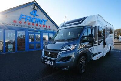 Swift Escape 694 FIAT 4 BERTH 4 TRAVEL SEAT MOTORHOME