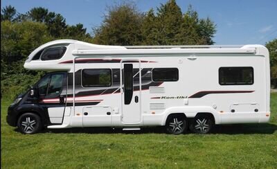 Swift Kontiki 649 2017 11000 miles end lounge