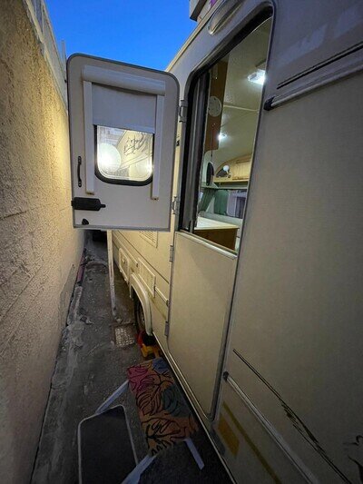 Caravan Caravan