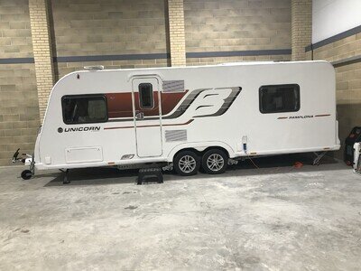 Bailey Unicorn Pamplona 4 Berth 2017 Fixed Bed Rear Bedroom Twin Axle.