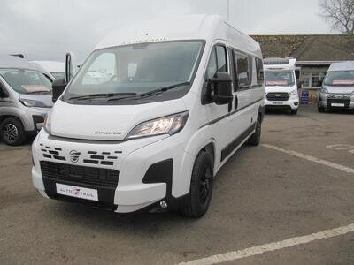 Auto-Trail Expedition 67 DIESEL MANUAL 2025
