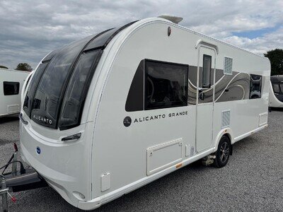 Bailey Alicanto Grande Lisbon / 4 2024