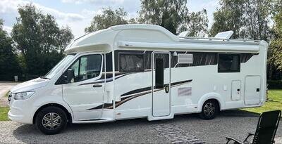 Coachman Travel Master 545 - Island Bed