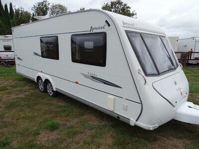 Elddis Avante Club 626 2008 6 Berth Twin Axle Touring Caravan with Fixed Bed Elddis Avante Club 626 2008 6 Berth Twin Axle Touring Caravan with Fixed Bed