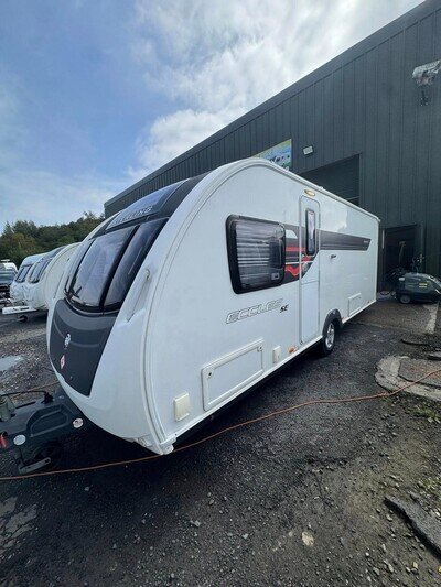 2014 STERLING ECCLES QUARTZ - 4 BERTH CARAVAN 2014 STERLING ECCLES QUARTZ - 4 BERTH CARAVAN