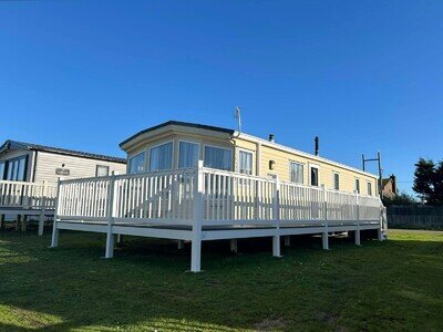 Willerby Granada 6 Berth Caravan on popular Kent Coast