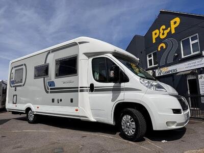 Auto-Sleepers Broadway EB 4 Berth DIESEL MANUAL 2013/13