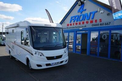 Knaus Sky i 650 LG FIAT 4 BERTH 4 TRAVEL SEAT MOTORHOME