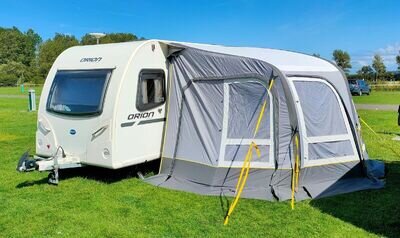Bailey Orion 430/4 Caravan with motor mover and inflatable awning Bailey Orion 430/4 Caravan with motor mover and inflatable awning