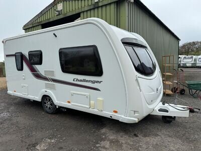2 BERTH SWIFT CHALLENGER 480 SE 2008 with motor mover 2 BERTH SWIFT CHALLENGER 480 SE 2008 with motor mover