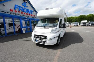 Autotrail Tracker EKS FIAT 2 BERTH 2 TRAVEL SEAT MOTORHOME