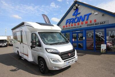 Burstner Lyseo 644 HARMONY LINE FIAT 9 SPEED 4 BERTH 4 TRAVEL SEAT MOTORHOME