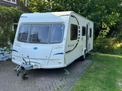 Bailey Pageant Provence Series 7 2009 5 berth with Mover, Awning, fully equipped Bailey Pageant Provence Series 7 2009 5 berth with Mover, Awning, fully equipped