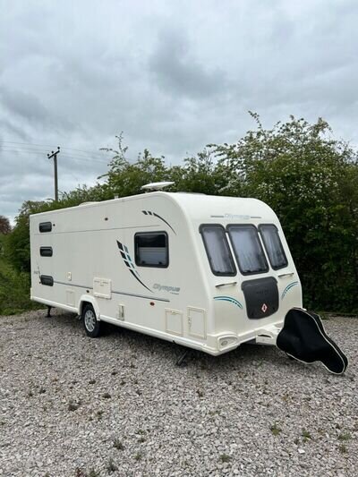 Bailey Olympus 546 6-Berth Caravan And Porch Awning Bailey Olympus 546 6-Berth Caravan And Porch Awning