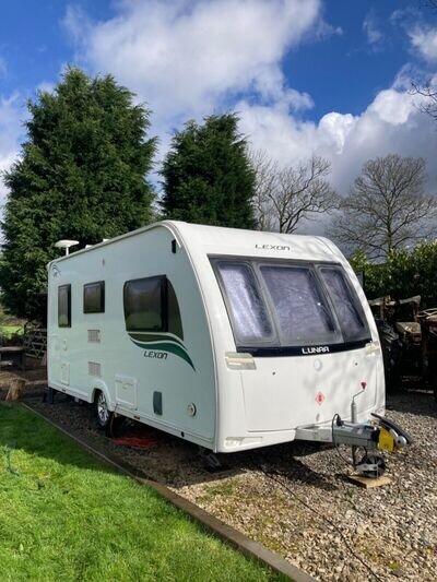 2 Berth Caravan Lunar Lexon 470 with motor mover & awning 2 Berth Caravan Lunar Lexon 470 with motor mover & awning