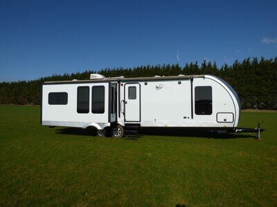 American Travel Trailer Enterra 35FT 2013 with Triple Slide out. Choice of 4