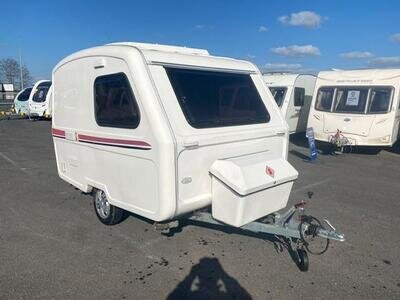 2017 FREEDOM BIJOUX 2 BERTH TOURING CARAVAN 2017 FREEDOM BIJOUX 2 BERTH TOURING CARAVAN