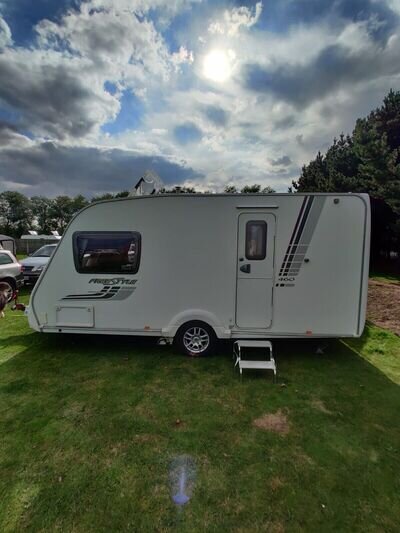 Swift Freestyle 460 2 berth caravan Swift Freestyle 460 2 berth caravan