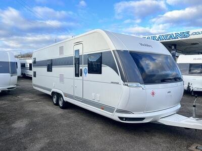 2024 HOBBY PRESTIGE 720 KWFU 6 Berth fixed bunk beds 2024 HOBBY PRESTIGE 720 KWFU 6 Berth fixed bunk beds