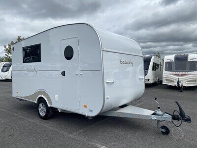 2024 HOBBY BEACHY 450 TOURING CARAVAN - BRAND NEW! 2024 HOBBY BEACHY 450 TOURING CARAVAN - BRAND NEW!