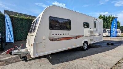 FANTASTIC BAILEY UNICORN MADRID - 2011 4 BERTH CARAVAN WITH AWNING FANTASTIC BAILEY UNICORN MADRID - 2011 4 BERTH CARAVAN WITH AWNING