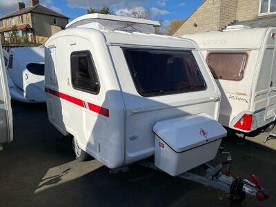 Freedom Microlite Discovery LE. ( 2 berth) Freedom Microlite Discovery LE. ( 2 berth)